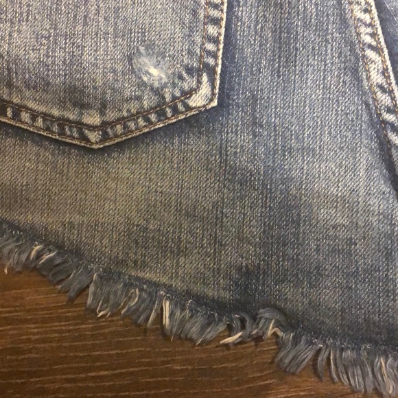 Garage Festival Short - Picture 5 of 7